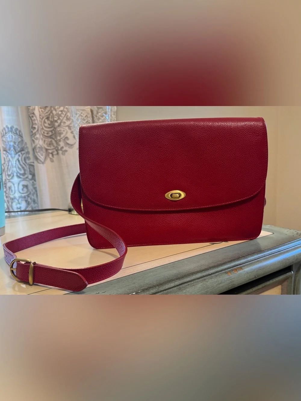 Vintage Coach Made in Italy Red Pebbled Leather Turn Lock Shoulder Bag - Picture 1 of 16